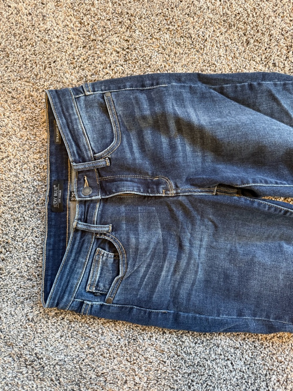 Judy Blue Straight Fit Mid-rise Jeans - Picture 4 of 7
